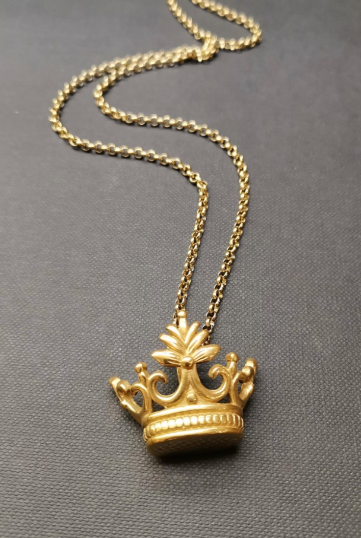 Crown Necklace